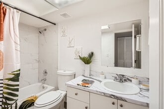 San Marco Apartments in Pompano Beach, FL - Building Photo - Building Photo