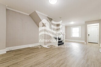 330 N Robinson St in Philadelphia, PA - Building Photo - Building Photo