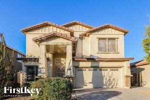 17670 W Bridger St in Surprise, AZ - Building Photo