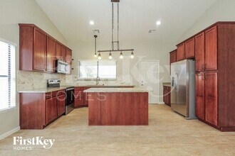 6702 N 73rd Ave in Glendale, AZ - Building Photo - Building Photo