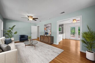 4928 Strass Dr in Austin, TX - Building Photo - Building Photo