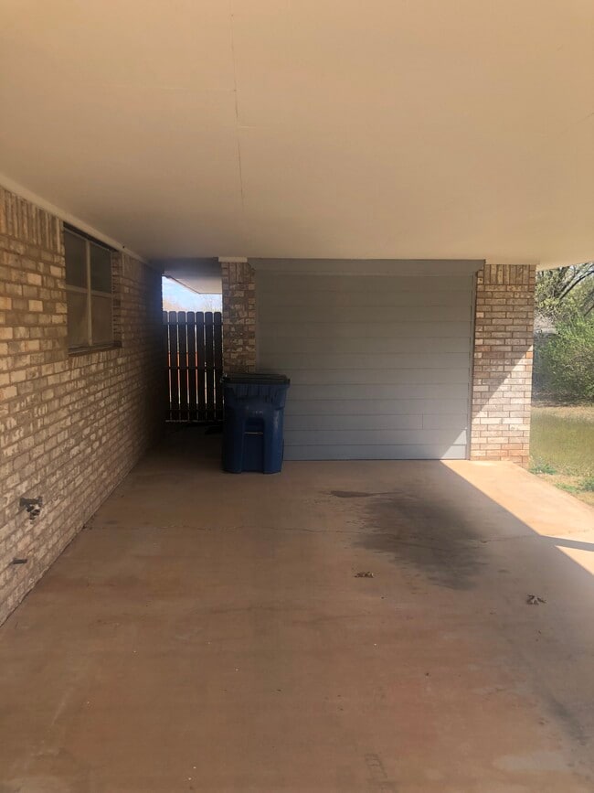 2501 S August St in Stillwater, OK - Building Photo - Building Photo