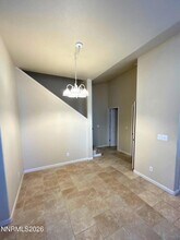 5718 Pumpkin Ridge Dr in Sparks, NV - Building Photo - Building Photo