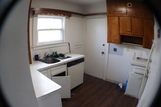 2118 Delence St in Toledo, OH - Building Photo - Building Photo