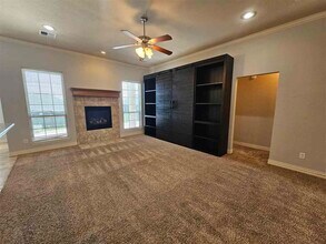 6 NE Summerwood Dr in Elgin, OK - Building Photo - Building Photo