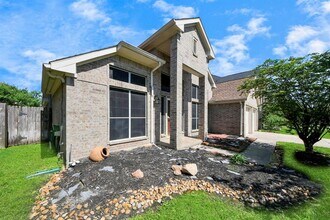 20903 Deauville Dr in Spring, TX - Building Photo - Building Photo