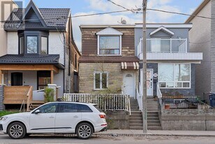 570 Jones Ave in Toronto, ON - Building Photo