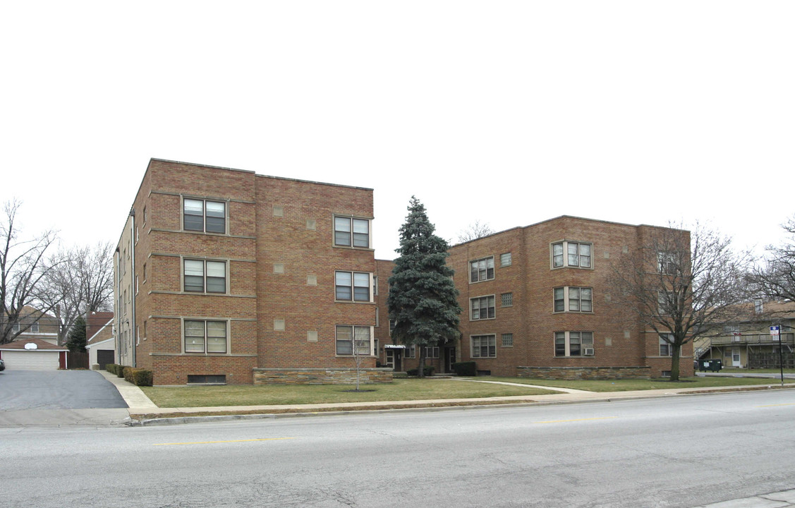 2508 W 111th St in Chicago, IL - Foto de edificio