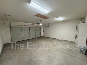 1016 E Arlen Ave in Visalia, CA - Building Photo - Building Photo