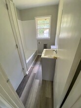 114 Hadley Dr, Unit B in Clarksville, TN - Building Photo - Building Photo