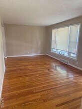 1142 Bluegrass Dr in St. Louis, MO - Building Photo - Building Photo