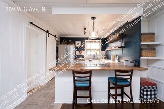 209 W G Ave in North Little Rock, AR - Building Photo - Building Photo