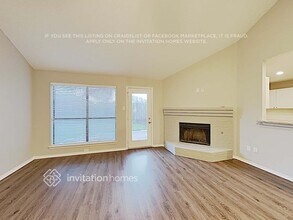 1213 Colony St in Flower Mound, TX - Foto de edificio - Building Photo