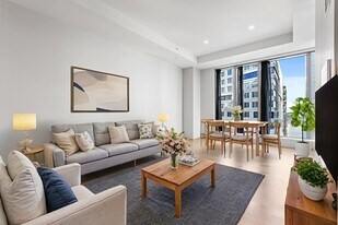 133 Seaport Blvd, Unit 11 in Boston, MA - Building Photo