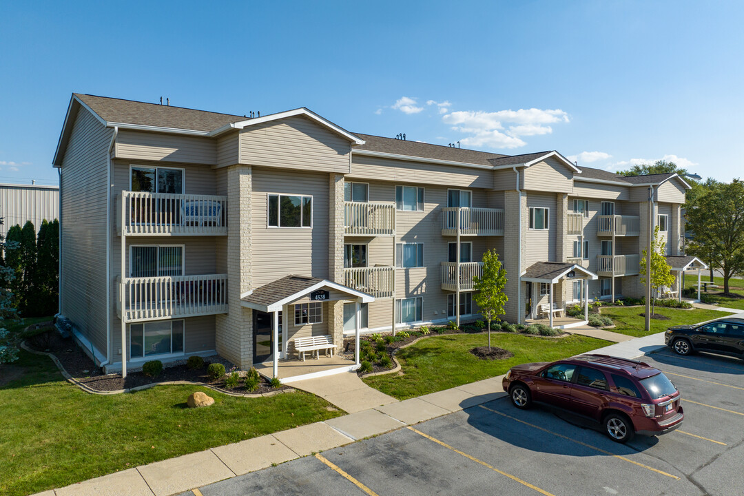 Brandy Chase Apartment Homes in Fort Wayne, IN - Foto de edificio