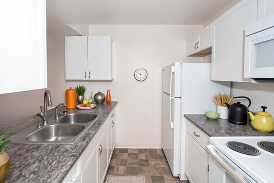 Van Horne Estates Apartments