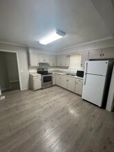 1028 Cleveland St in Roanoke Rapids, NC - Building Photo - Building Photo