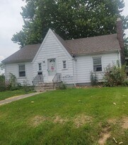 1809 N Reserve St in Muncie, IN - Building Photo