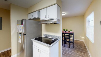3001 E 27th Ave in Tampa, FL - Building Photo - Building Photo