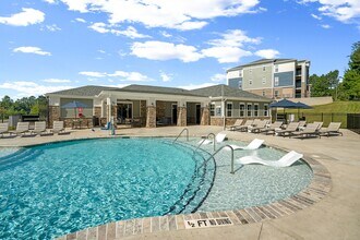 Hawthorne at the Forest in Wake Forest, NC - Foto de edificio - Building Photo