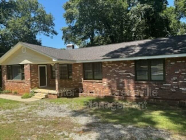 180 W Darby Rd in Greenville, SC - Building Photo - Building Photo