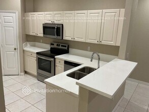 14063 Southwest 32nd St in Miramar, FL - Building Photo - Building Photo