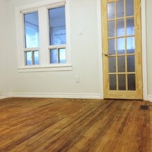 65 King Edward Av in Toronto, ON - Building Photo - Building Photo