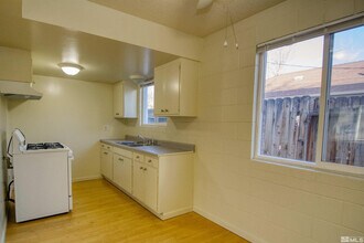 511 Country Village Dr in Carson City, NV - Building Photo - Building Photo