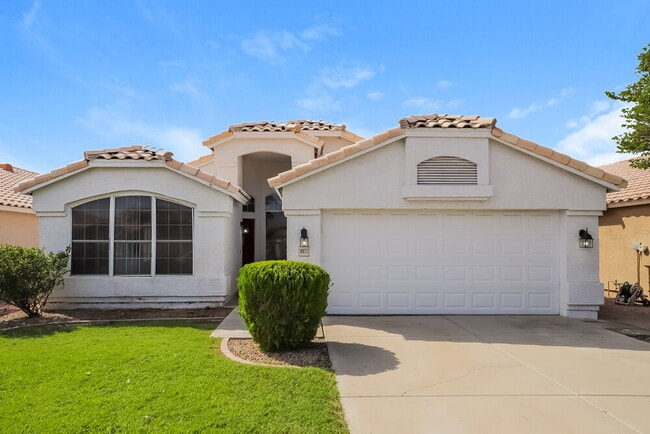 property at 8977 W Tierra Buena Ln