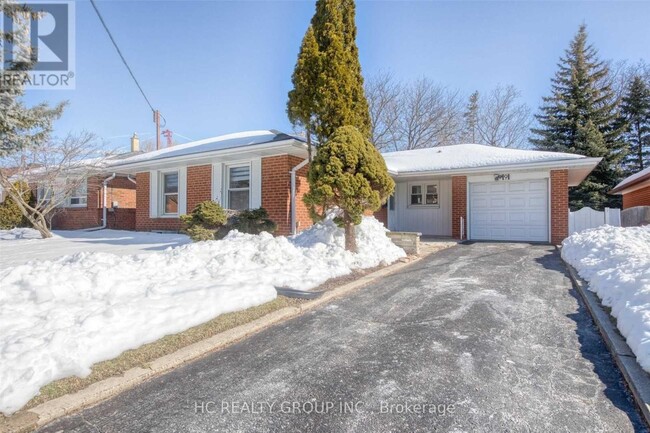 9 Wigmore Dr