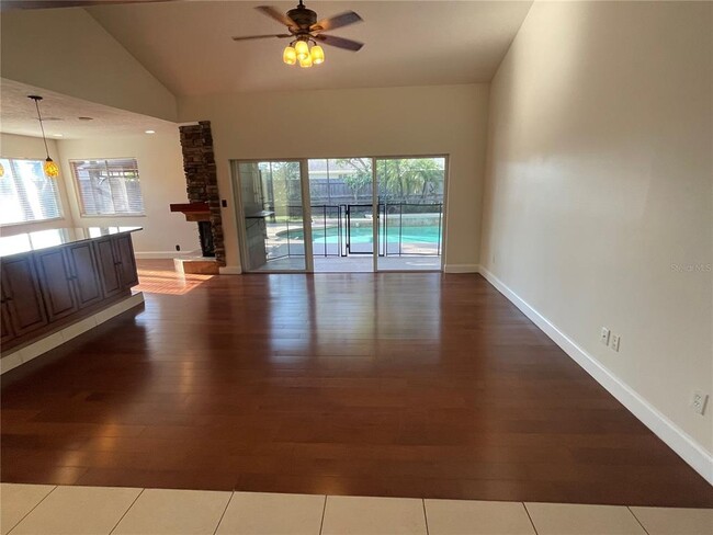 1331 Queen Elaine Dr in Casselberry, FL - Building Photo - Building Photo