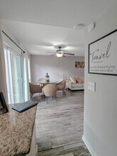 9 Mellor Ln in Bella Vista, AR - Foto de edificio - Building Photo