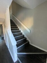 8005 Rothington Rd in Dallas, TX - Building Photo - Building Photo