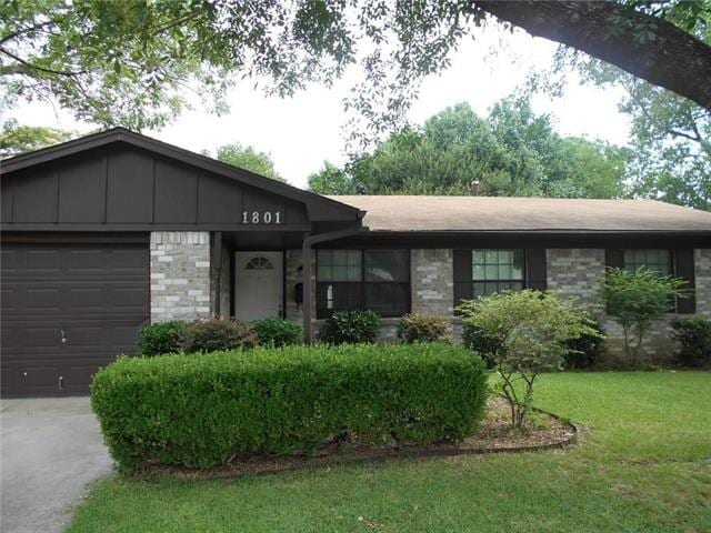 property at 1801 Meadowcrest Dr