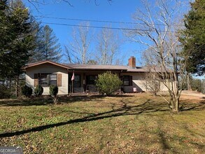 6815 Duncan Rd in Lula, GA - Building Photo - Building Photo