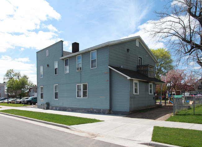 514 N Barstow St in Eau Claire, WI - Building Photo - Building Photo