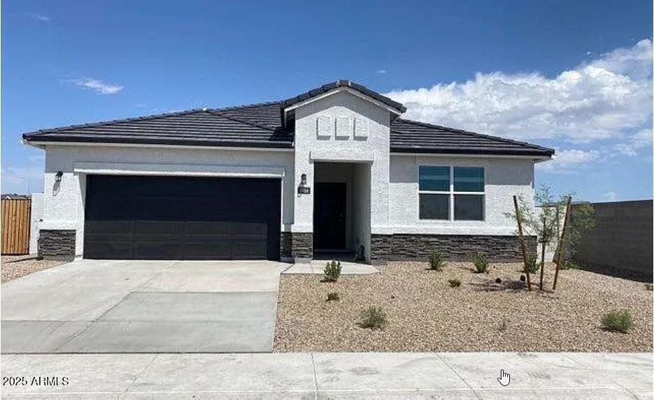 1166 W Descanso Canyon Dr in Casa Grande, AZ - Building Photo