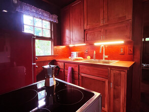 5800 Fenwick Rd in Bryans Road, MD - Building Photo - Building Photo