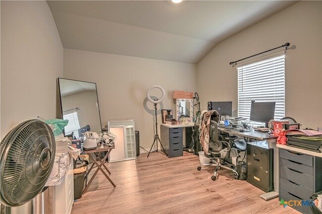 property at 1957 Rosson St