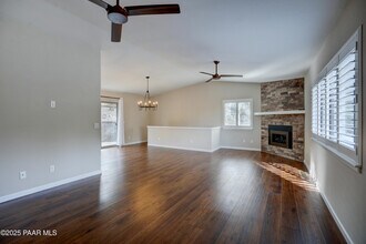 901 Sugarloaf Rd in Prescott, AZ - Building Photo - Building Photo