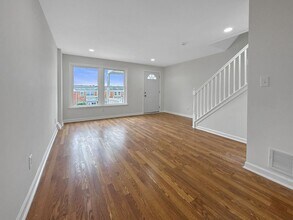 988 Dalton Ave in Baltimore, MD - Building Photo - Building Photo