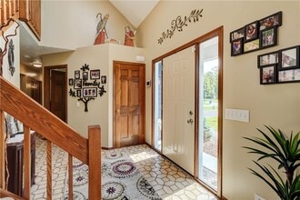 31 Country Wood Landing in Rochester, NY - Building Photo - Building Photo