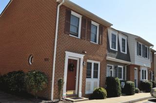 New Castle Apartments in Colonial Heights, VA - Building Photo