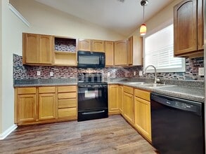 617 Drakewood Rd in Knoxville, TN - Building Photo - Building Photo