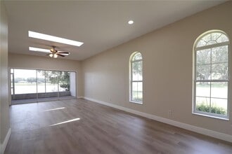 21716 King John St in Leesburg, FL - Building Photo - Building Photo