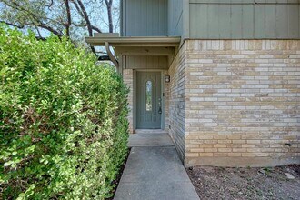 1501 Terrapin Ct in Austin, TX - Building Photo - Building Photo