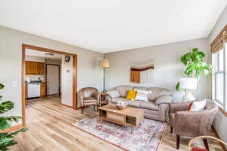 10268 Cleveland Rd, Unit SI ID1496101P in Creston, OH - Building Photo - Building Photo