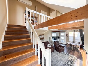 8155 Comox Loop in Blaine, WA - Building Photo - Building Photo