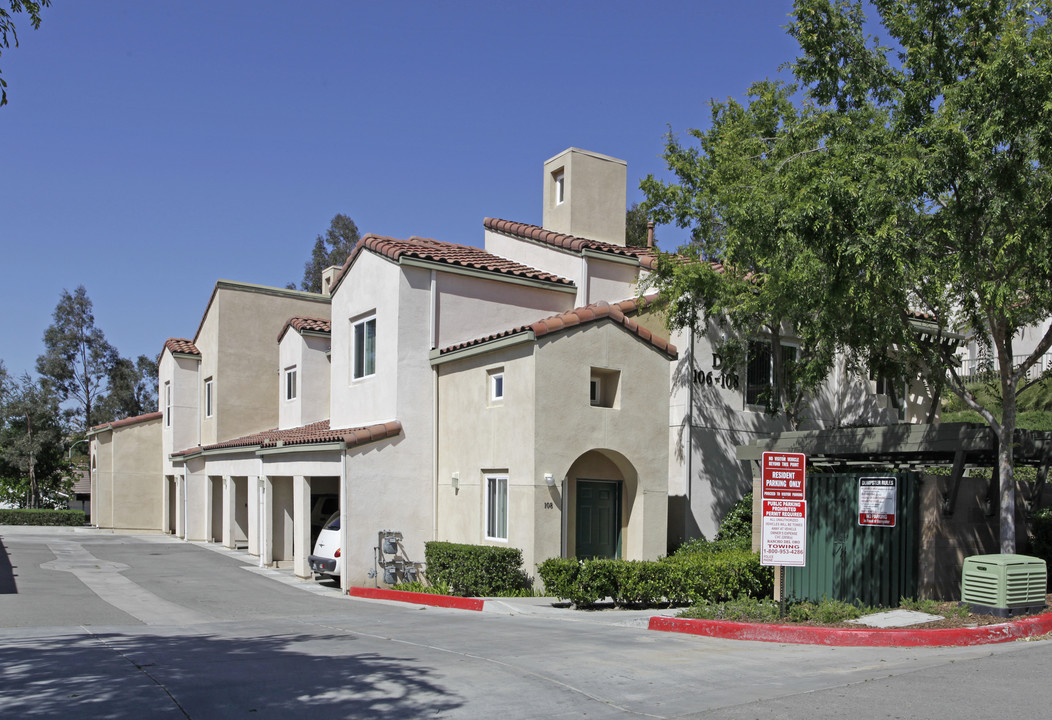 Hillside Village in Poway, CA - Building Photo