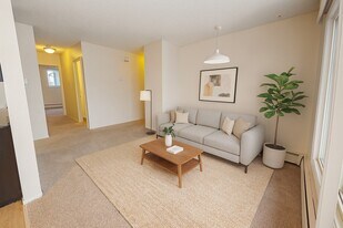 Broadmoor in Edmonton, AB - Building Photo